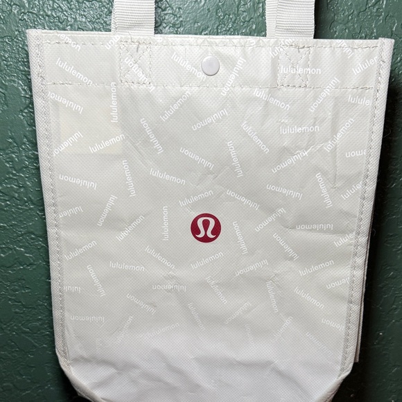 Lululemon Athletica Cream Tote Reusable Shopping Bag With Snap Closure - Picture 3 of 10